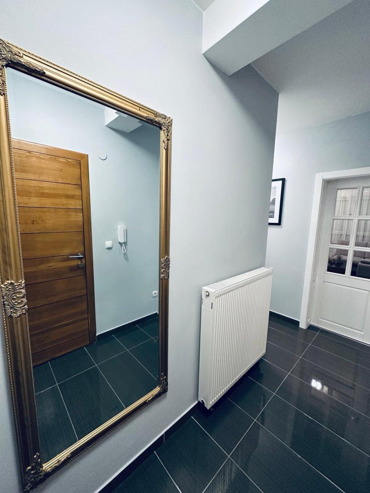 Villa Aya - With Sauna And Outdoor Swimming Pool موستار المظهر الخارجي الصورة