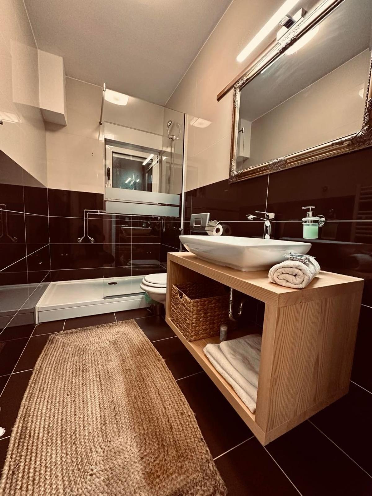 Villa Aya - With Sauna And Outdoor Swimming Pool موستار المظهر الخارجي الصورة